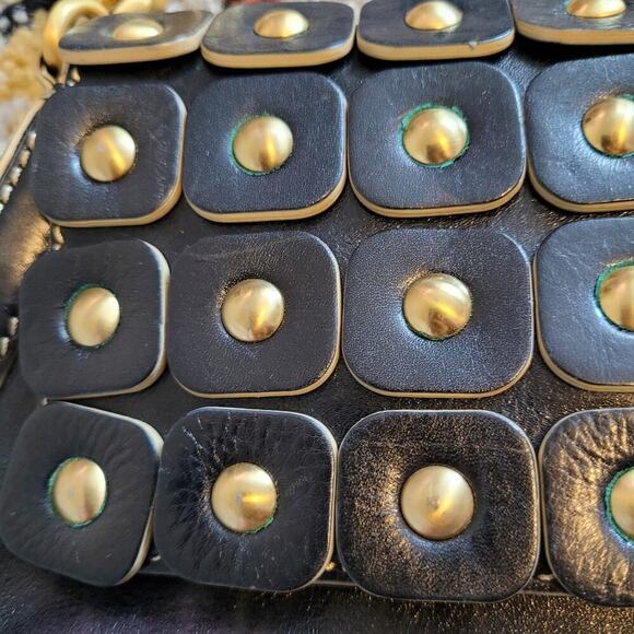 MAXX New York Women's Clutch Bag Small Black Leather Snap Gold-Plated Hardware - Picture 2 of 7